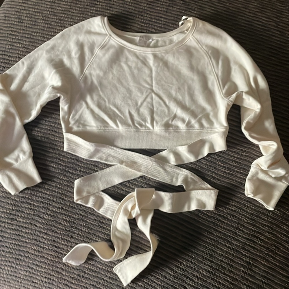 VENUS Cream color Long Sleeve (Tie Around Waist) Crop Top